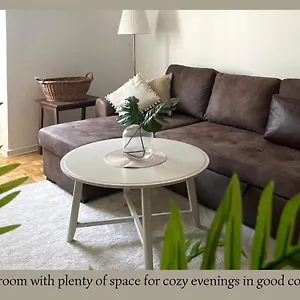 Urban Retreat - And Historic Apartment Würzburg
