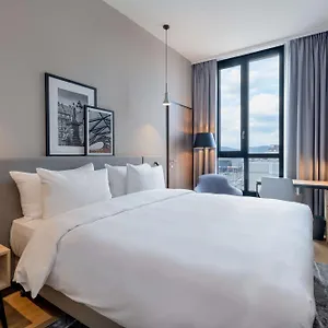 Radisson فندق